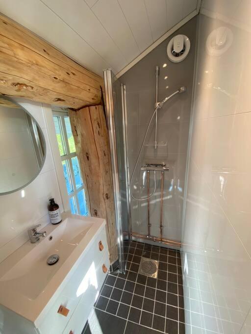 Lägenhet Minihus Med Drommeutsikt Til Sunnmorsalpene Aure (Sykkylven)